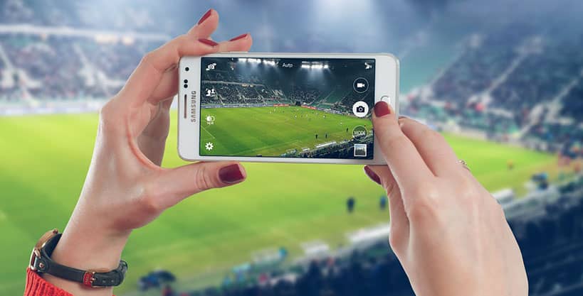 usando la cámara de un teléfono inteligente