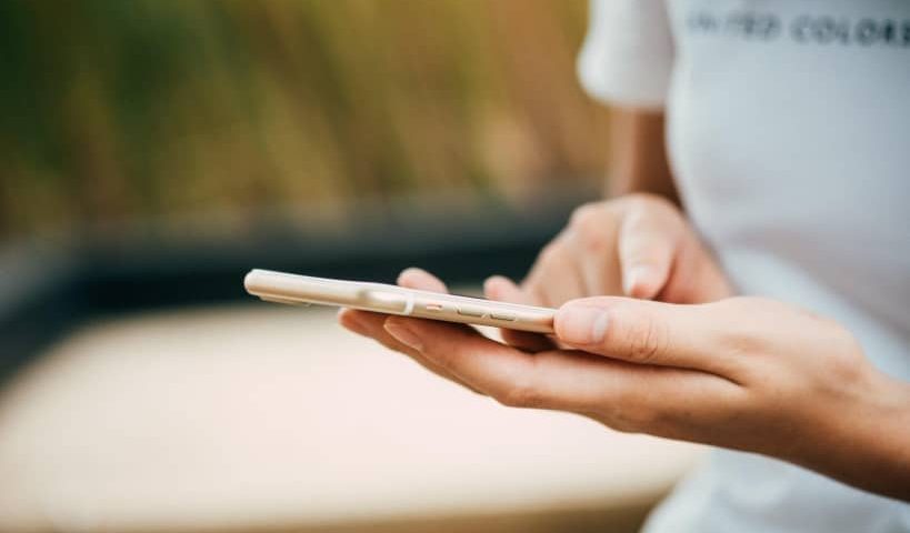 Usando Un Telefono Reacondicionado